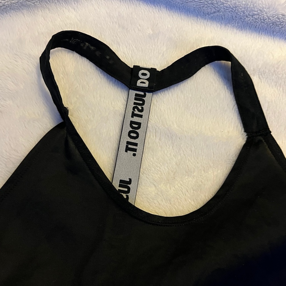 Nike Dri-Fit Tank - Picture 3 of 6